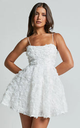 Alvia Mini Dress 3d Flower Full Skirt Dress in White